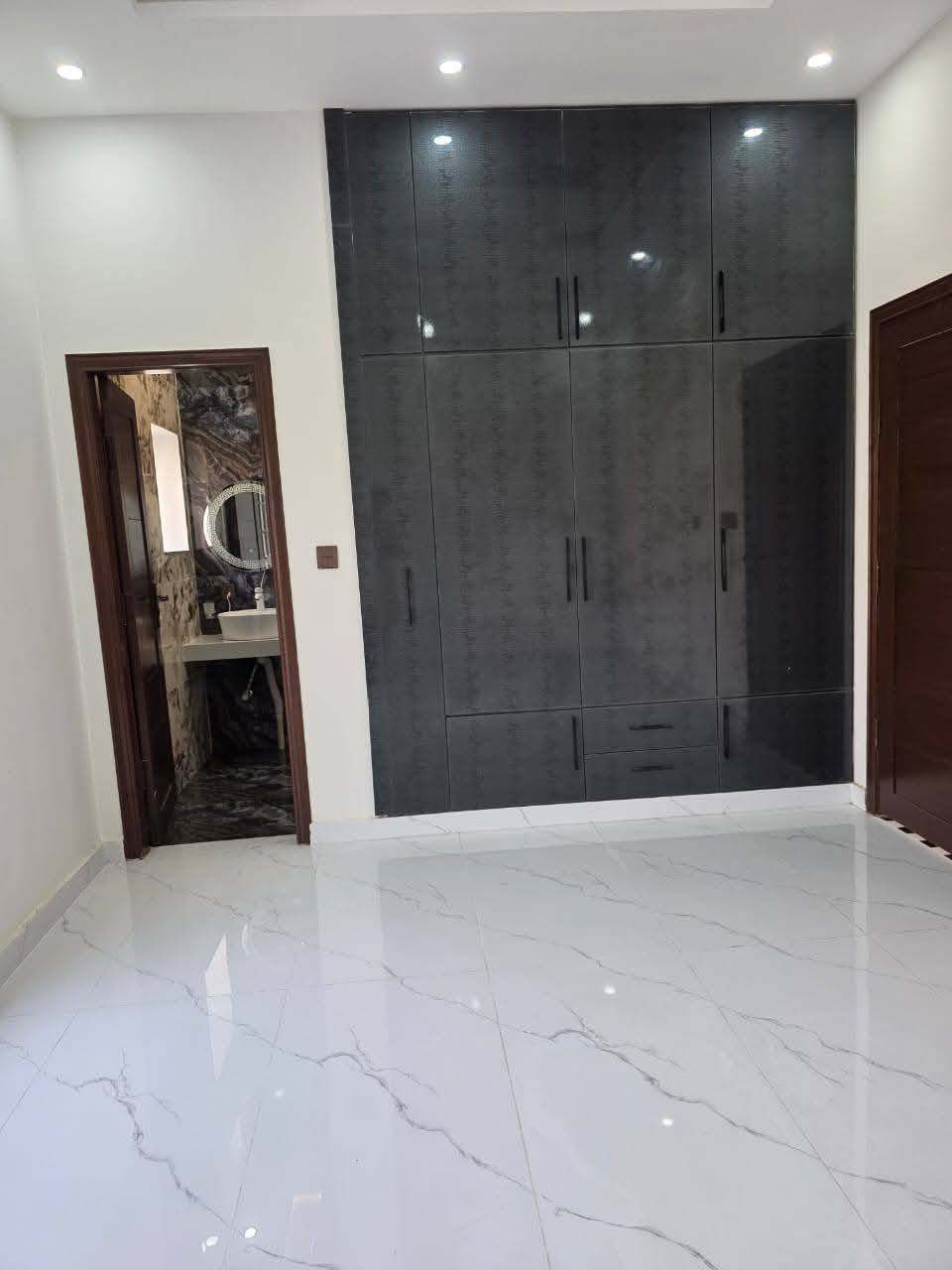 646841306_941676604917387_1523586824492474780_n