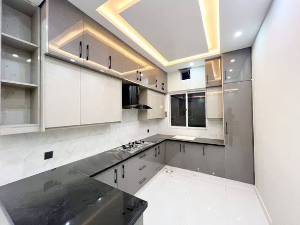 647031903_958377893809456_8177761607855617357_n