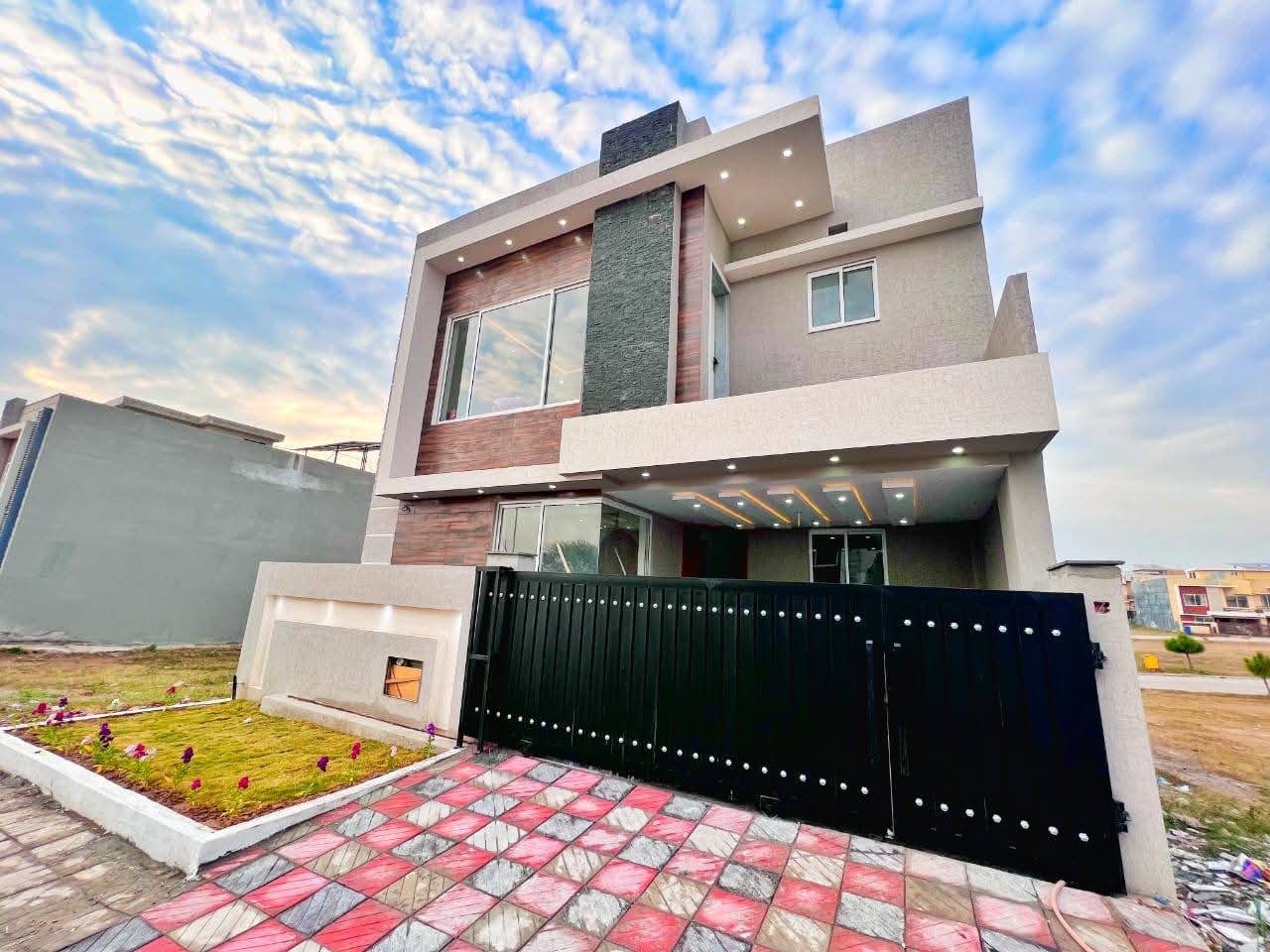 647074275_958377780476134_2651329730932411578_n