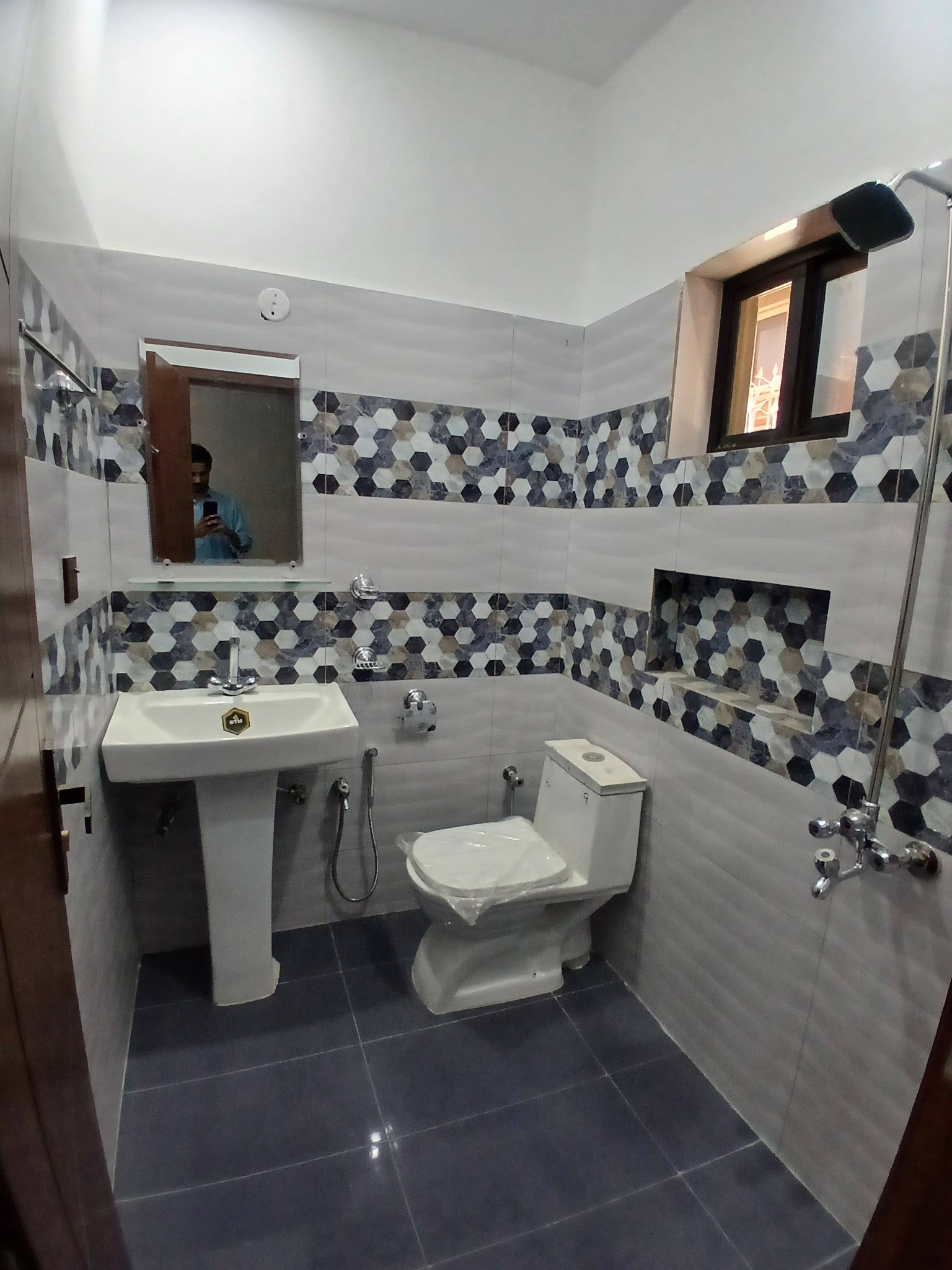 648371564_122162510318740368_4535888835747306391_n