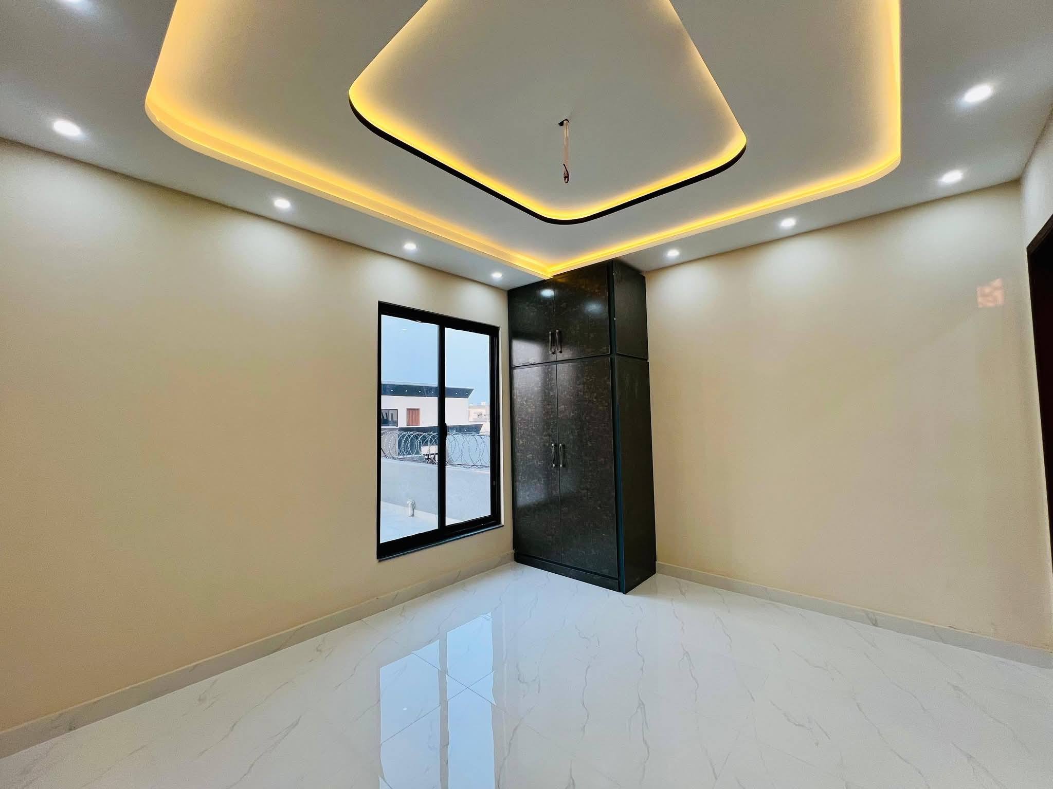 648599975_122217998702446035_329689802095993803_n