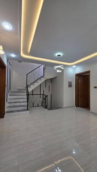 648610302_908011775315456_7978051629352740622_n