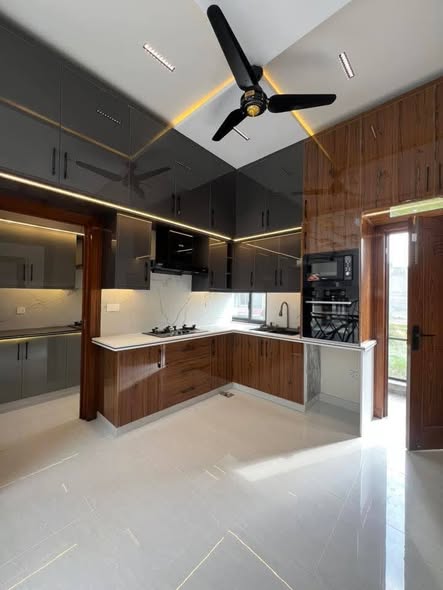 648612198_961947426785836_5774557403440547148_n