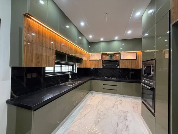 648638244_122218169576446035_4004671352782925387_n