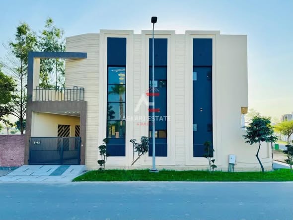 648952490_122129874585068190_3792623861639672366_n