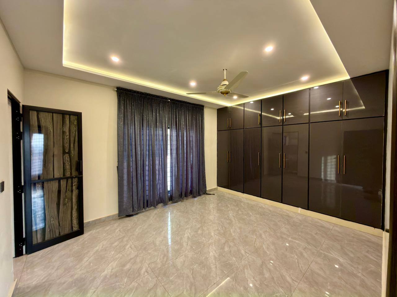 649080756_956045726945601_2915742387419290948_n