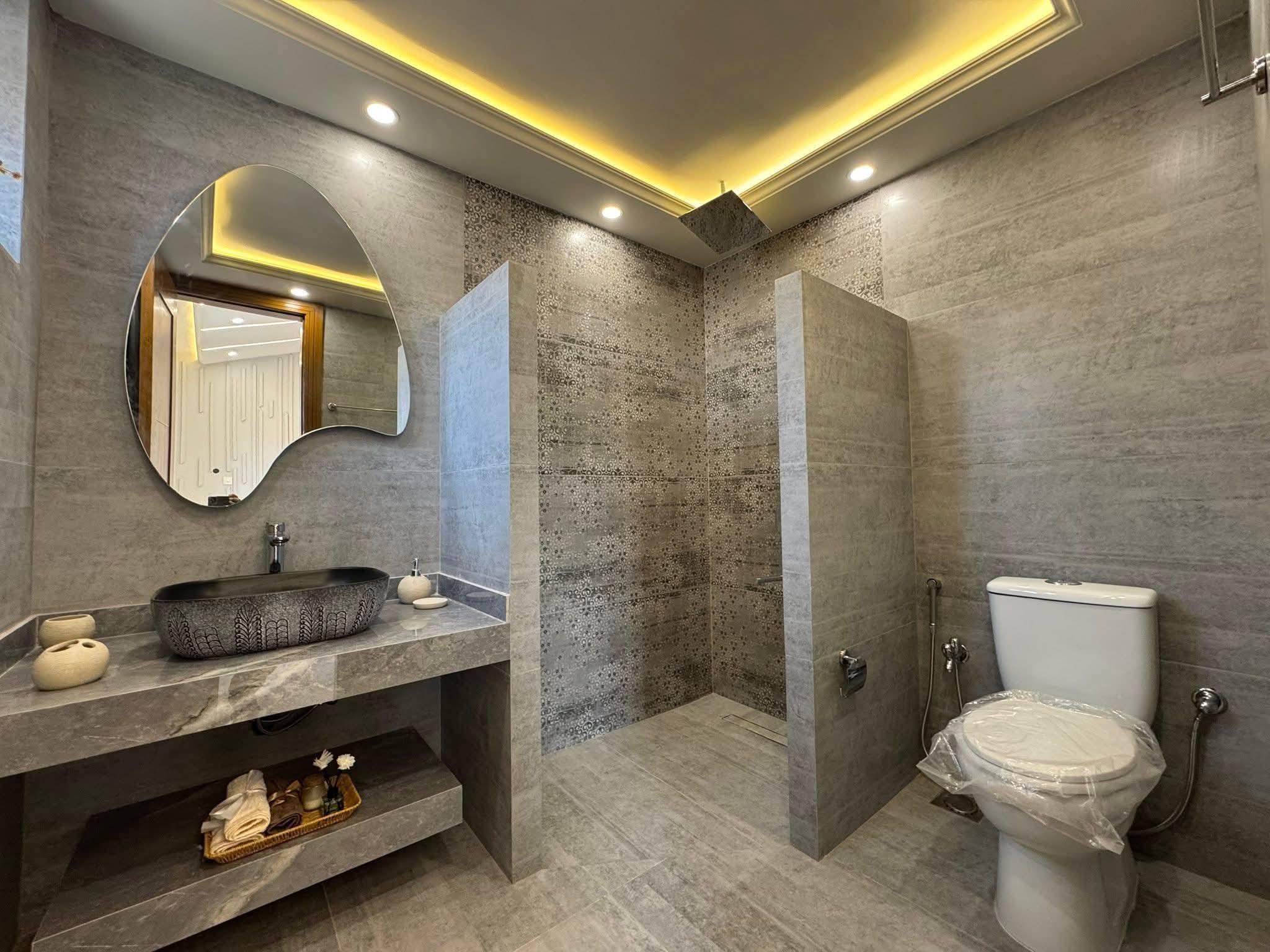 649214112_961372450176667_3742358669382588935_n