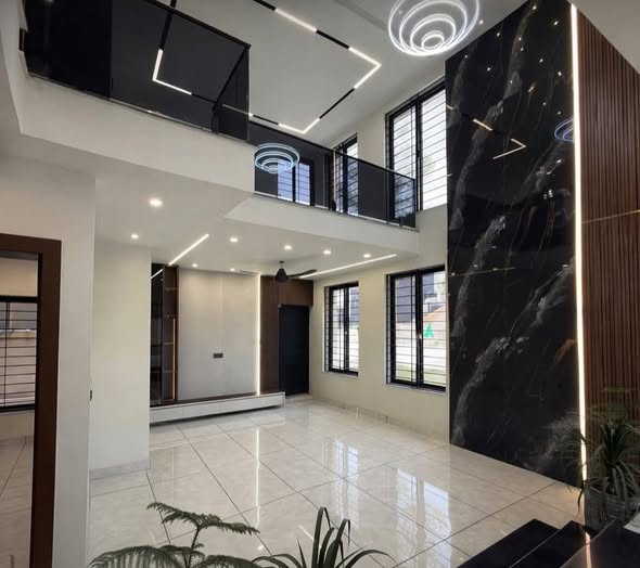 650131421_962243370089575_3358103589941999757_n