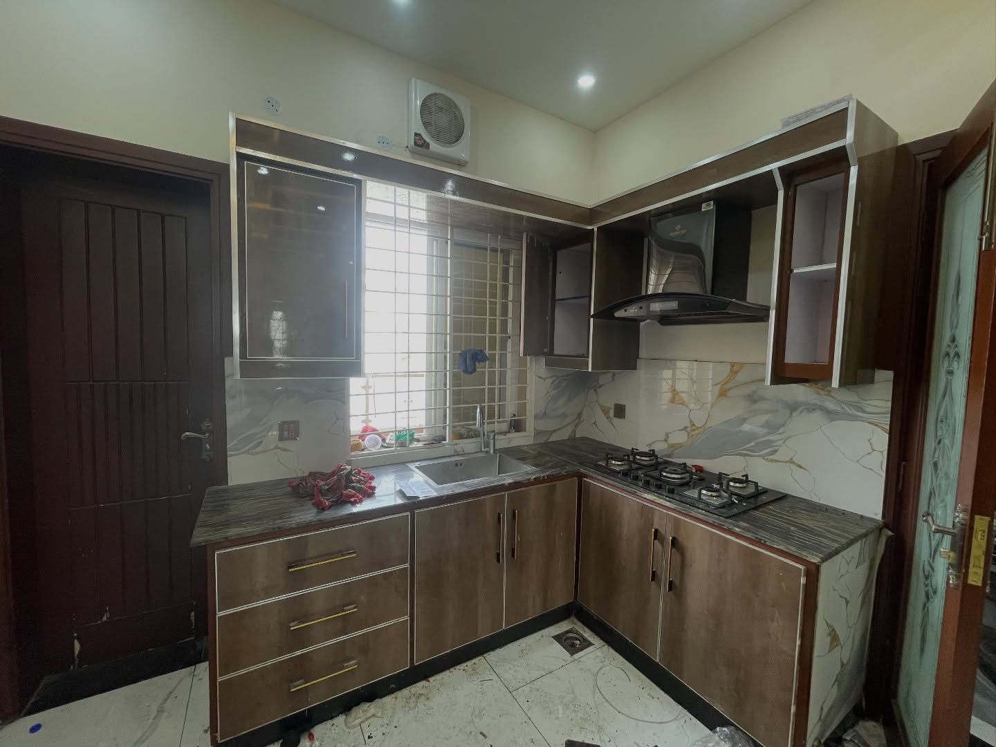 650389836_17865357639598407_3128782994608857861_n