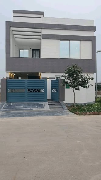 651000735_122195130020515556_1538980836664421049_n