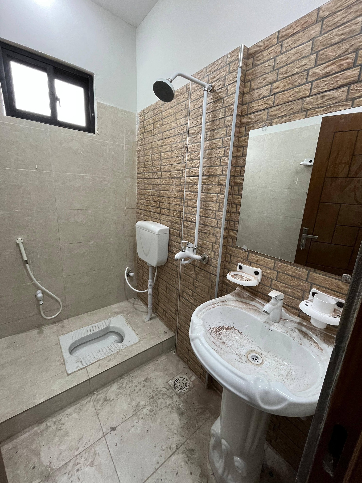 653092579_1256310649990946_1393230330779462123_n