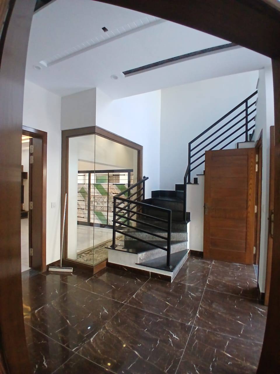 653701925_2029344140977954_3232296691603107605_n