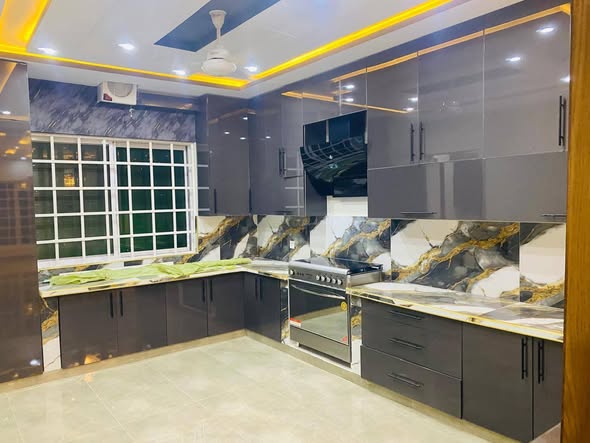 653701954_4437107189902981_8200529981925656460_n