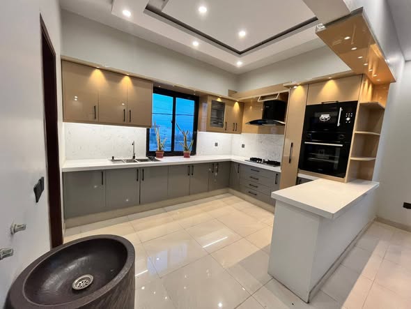 653703449_1508937727906233_145065492286417740_n