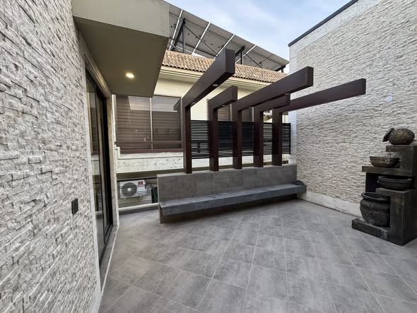 653705911_122283818372168923_2947561013037196431_n