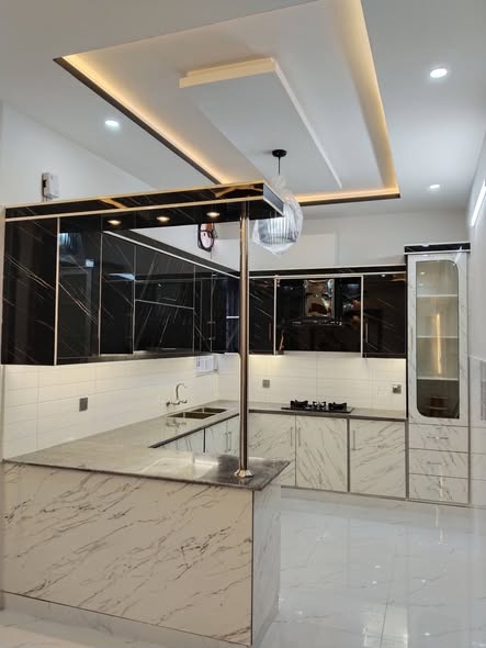 653711877_4439113076369059_9202142245504053927_n