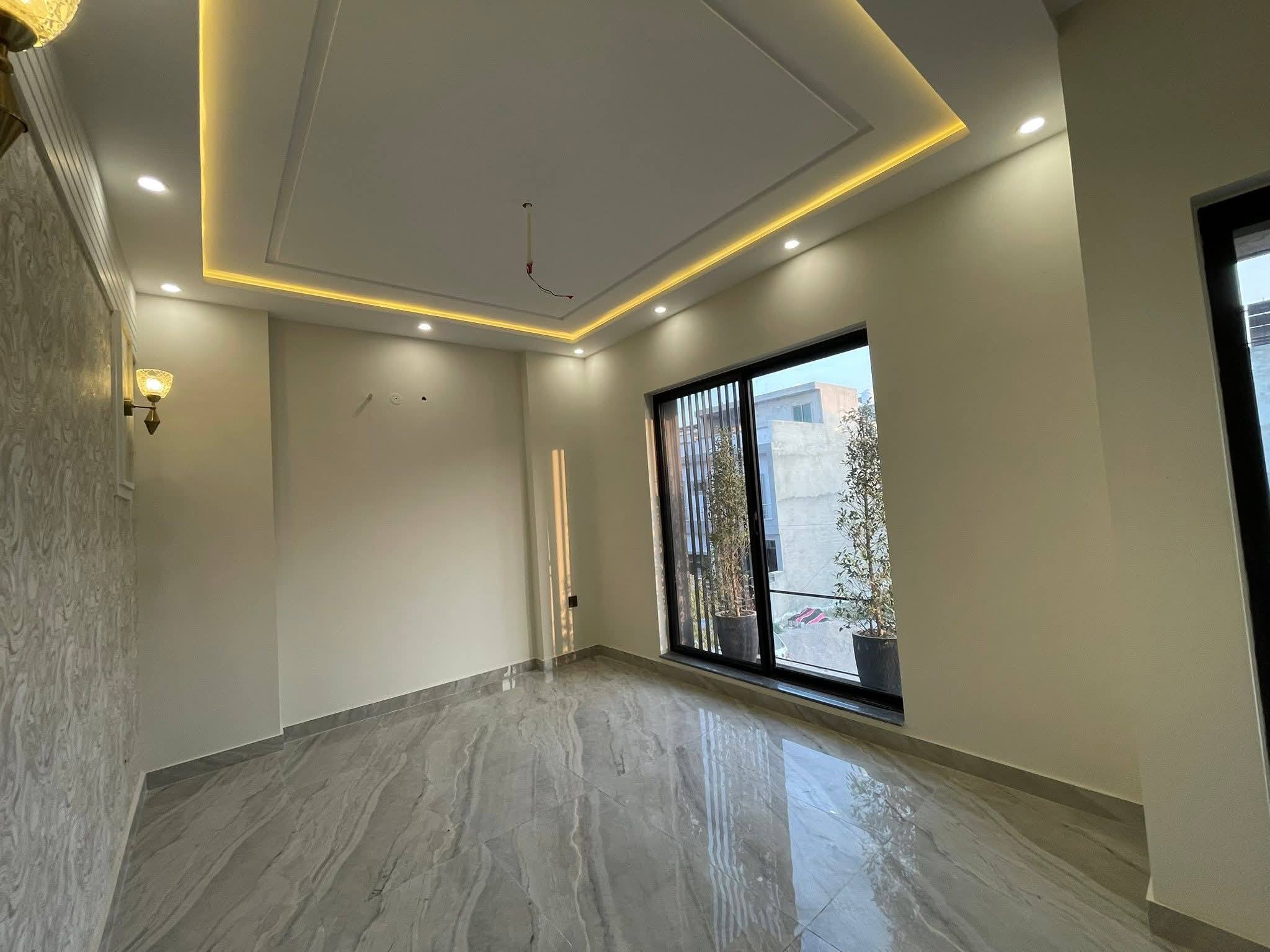 656184931_1261762842779060_2971591488809678254_n