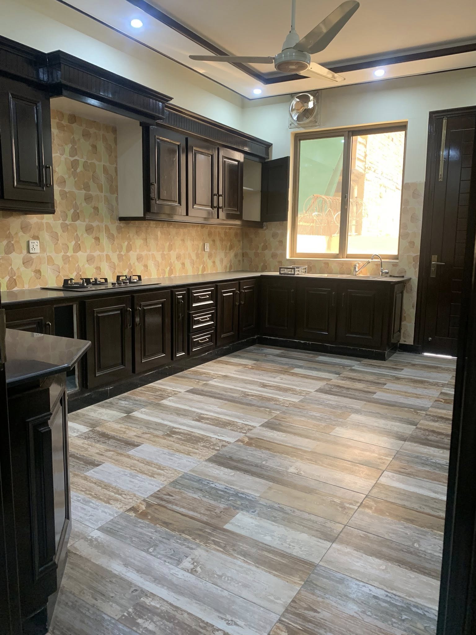 656619274_1514335734038243_5071122684178412544_n