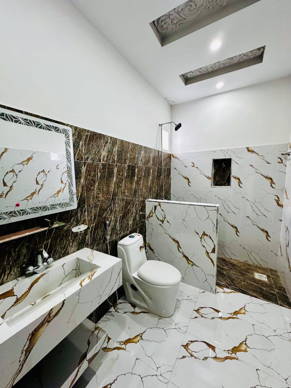 656975023_942520775303240_1944322759280718060_n