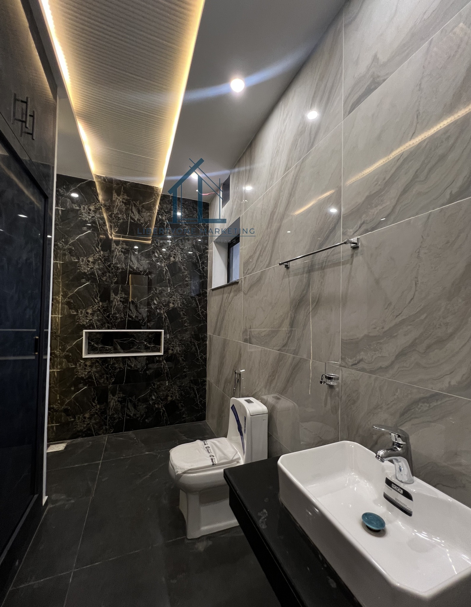 657338772_122272358486146759_397023176900687430_n