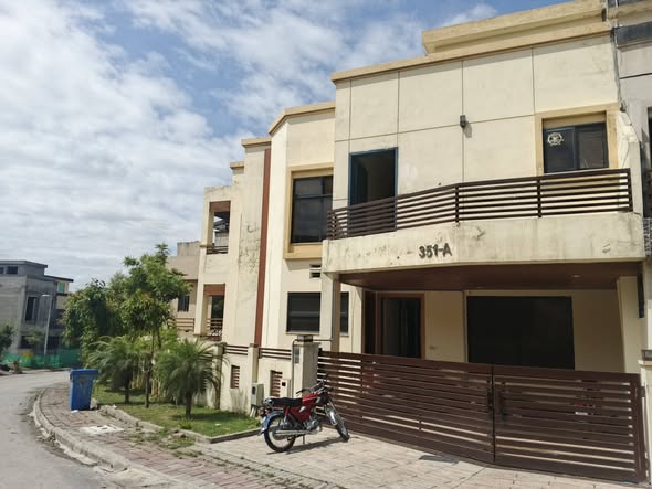 657806459_122127713097110709_8997757507471651426_n