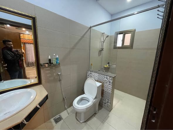 645363362_122275972334214357_6240069048049623017_n