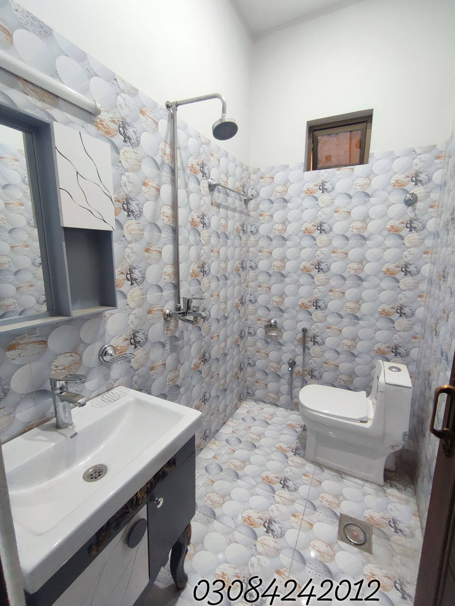 651661345_1353345763481496_210974122017777975_n