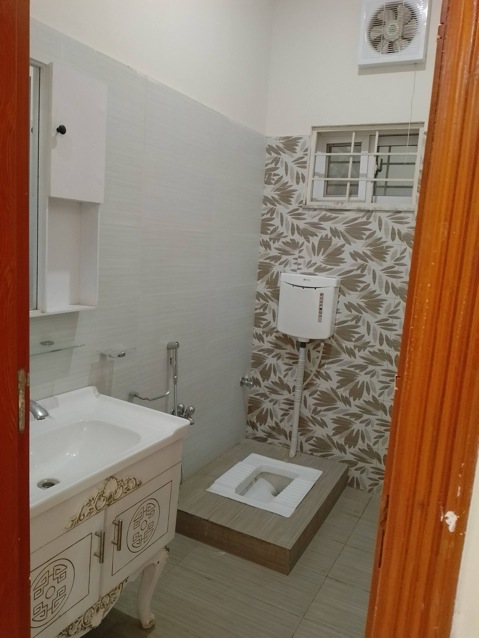 653704621_2410373952741764_6338302956206548209_n