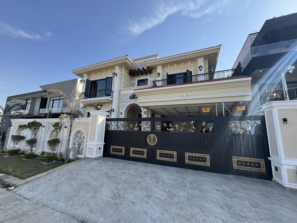 653716268_122284442552168923_1833476197360624229_n