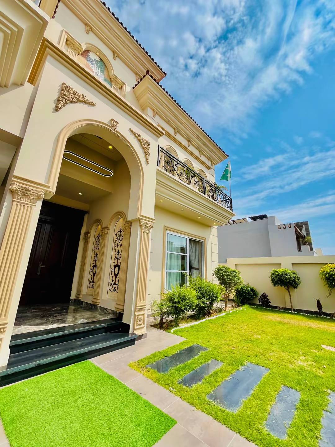 657367964_1263099152645429_7312532161986210291_n