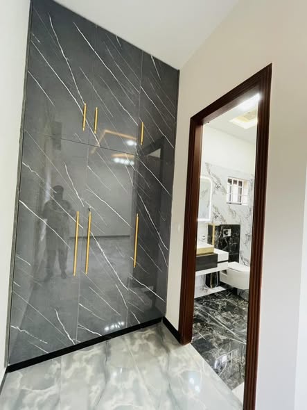 660182503_122326520432080652_4992345875156646453_n