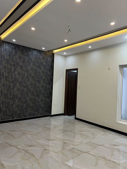 660275645_122156815142952512_1354885123630119235_n