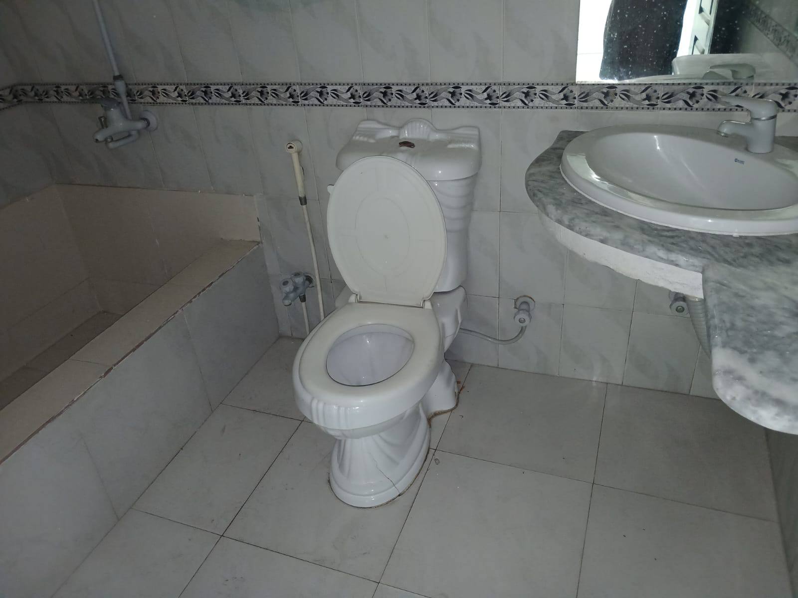 660933691_2047701822808812_6096755531596913815_n