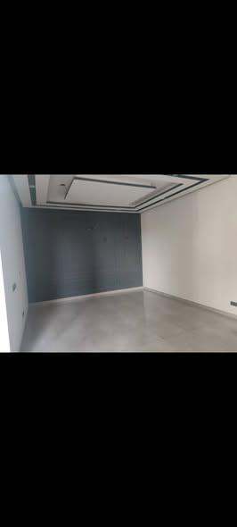 660936171_922232417083351_8923540076960034091_n