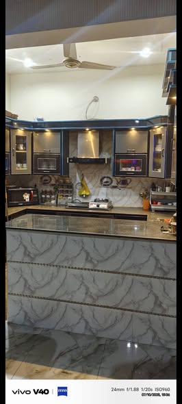 661015228_2124143645040687_2414860413007065045_n