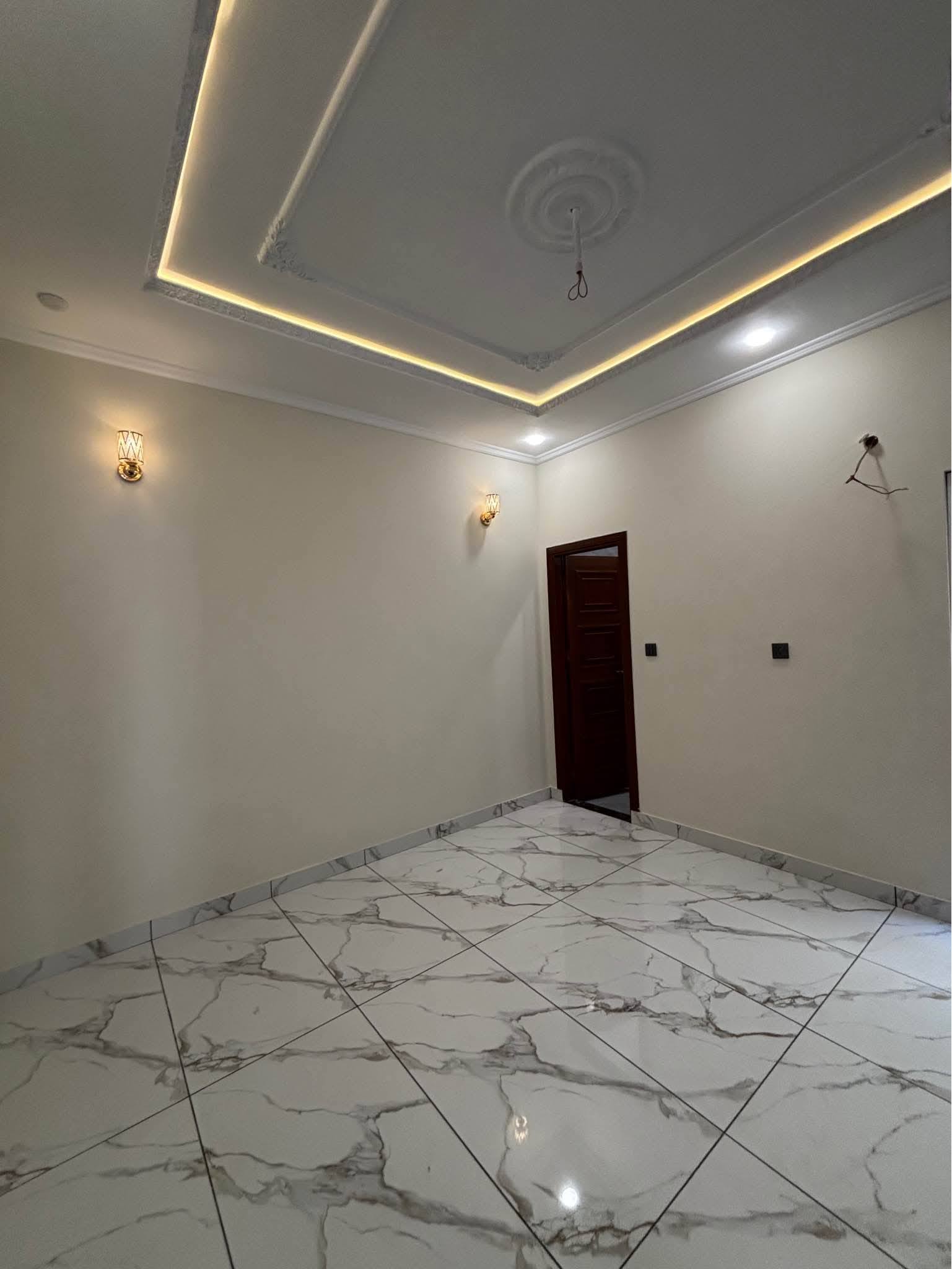 665852637_122279316080214357_5805056157512473934_n