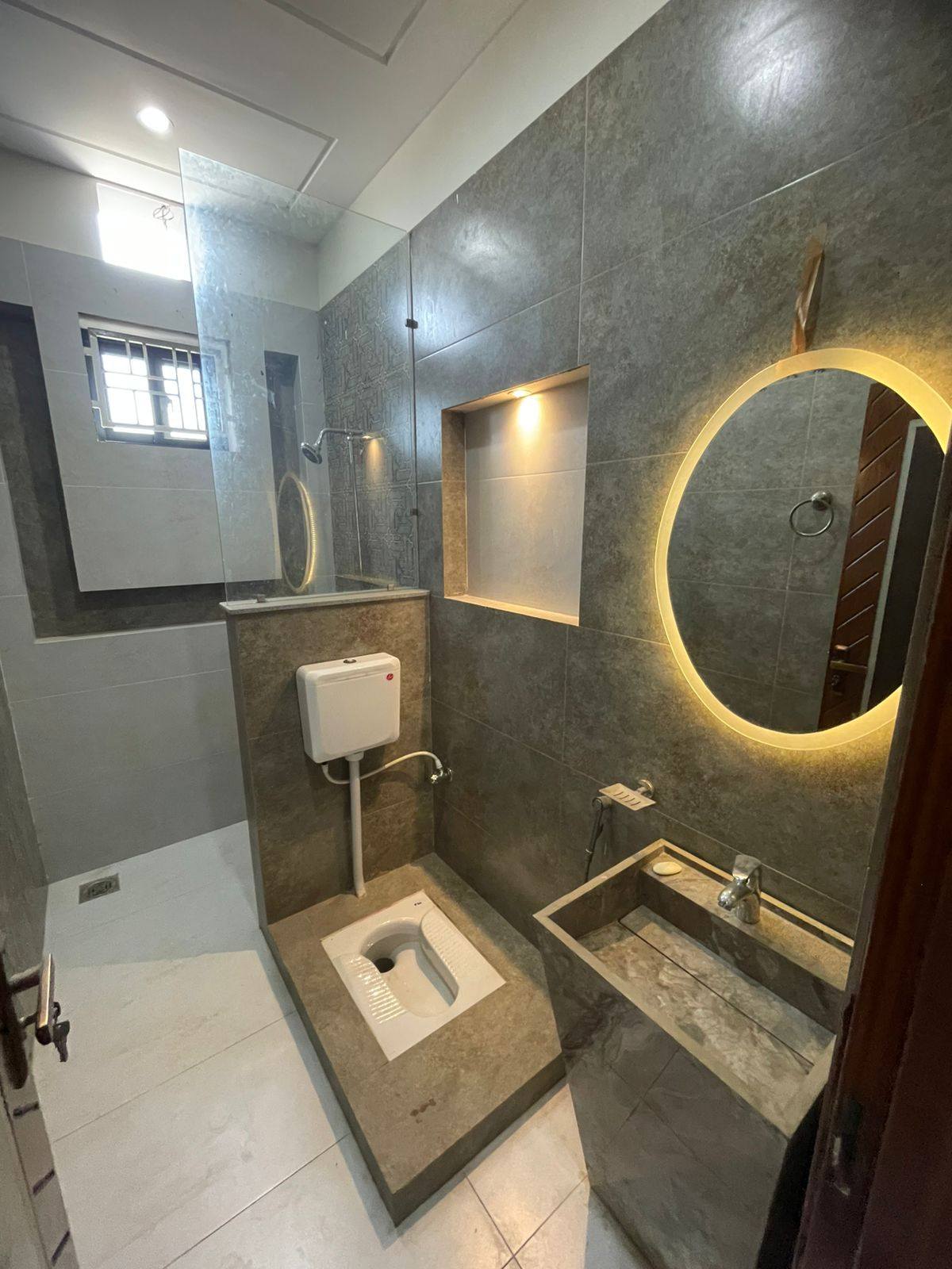 666877590_122136602127000904_1623229636119180191_n