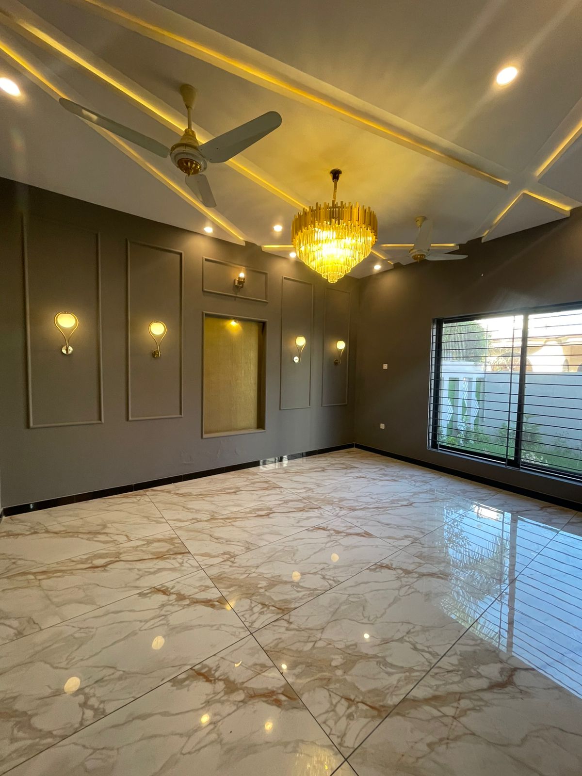 667371616_1248917197406872_28238099781842800_n