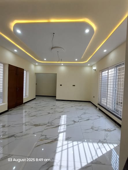 667405119_122251017134328298_5843813576540439989_n