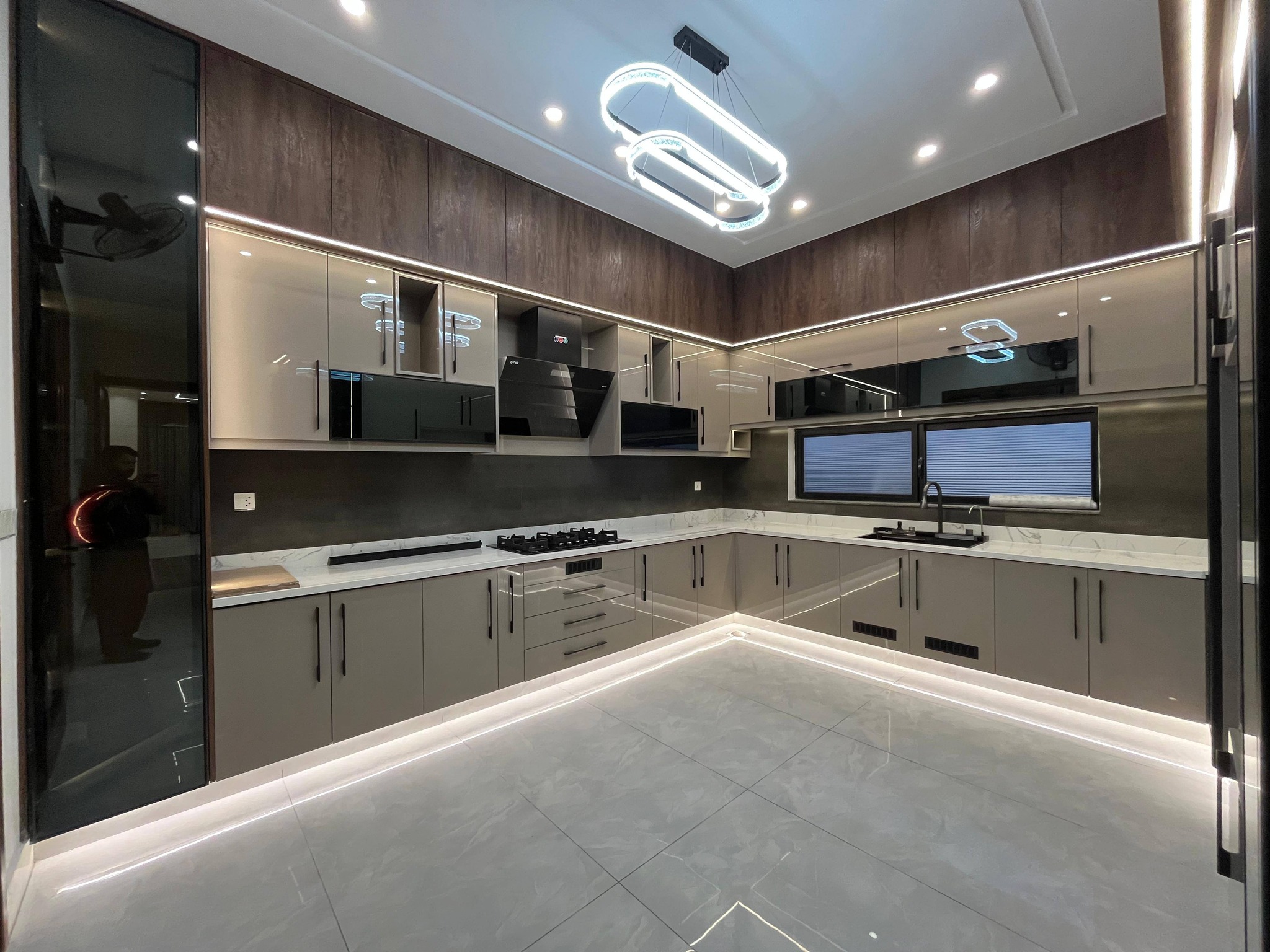 667708286_1274209344867743_2606525834344995345_n