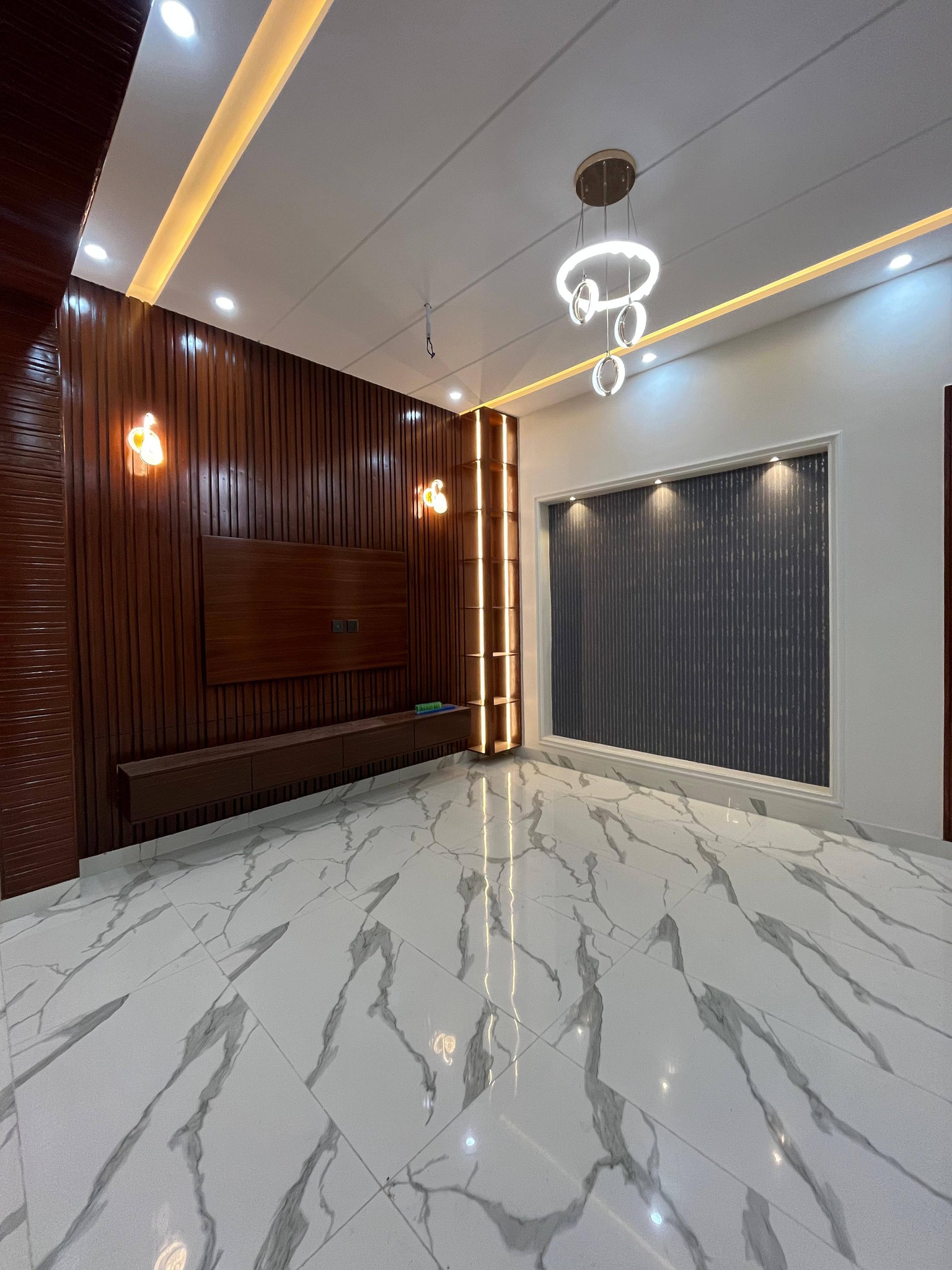 668222320_1274311431524201_8714517942186238439_n