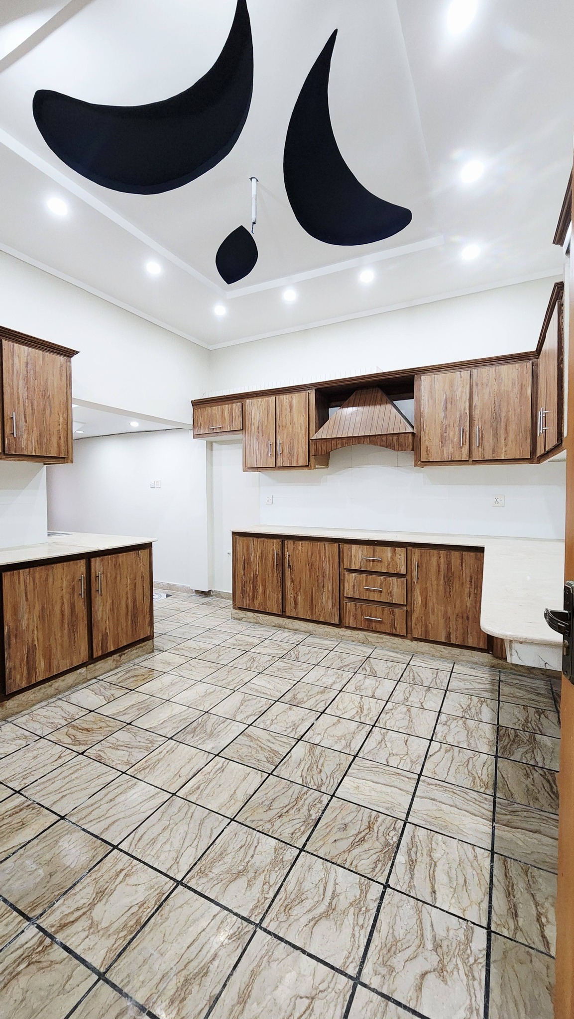 668250217_1465067098963529_824786227696438667_n