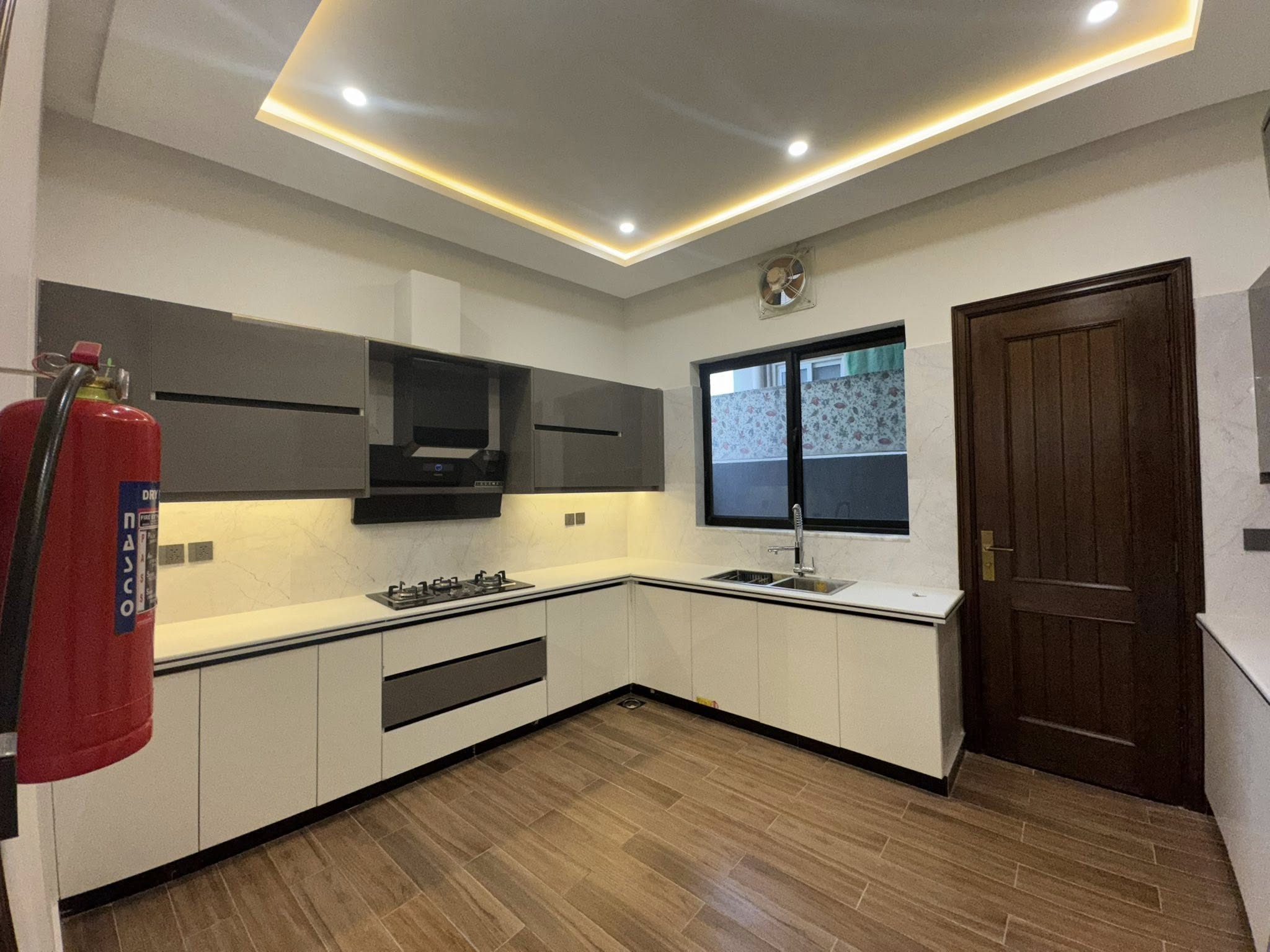 668473651_122287534358168923_1852097985678840154_n