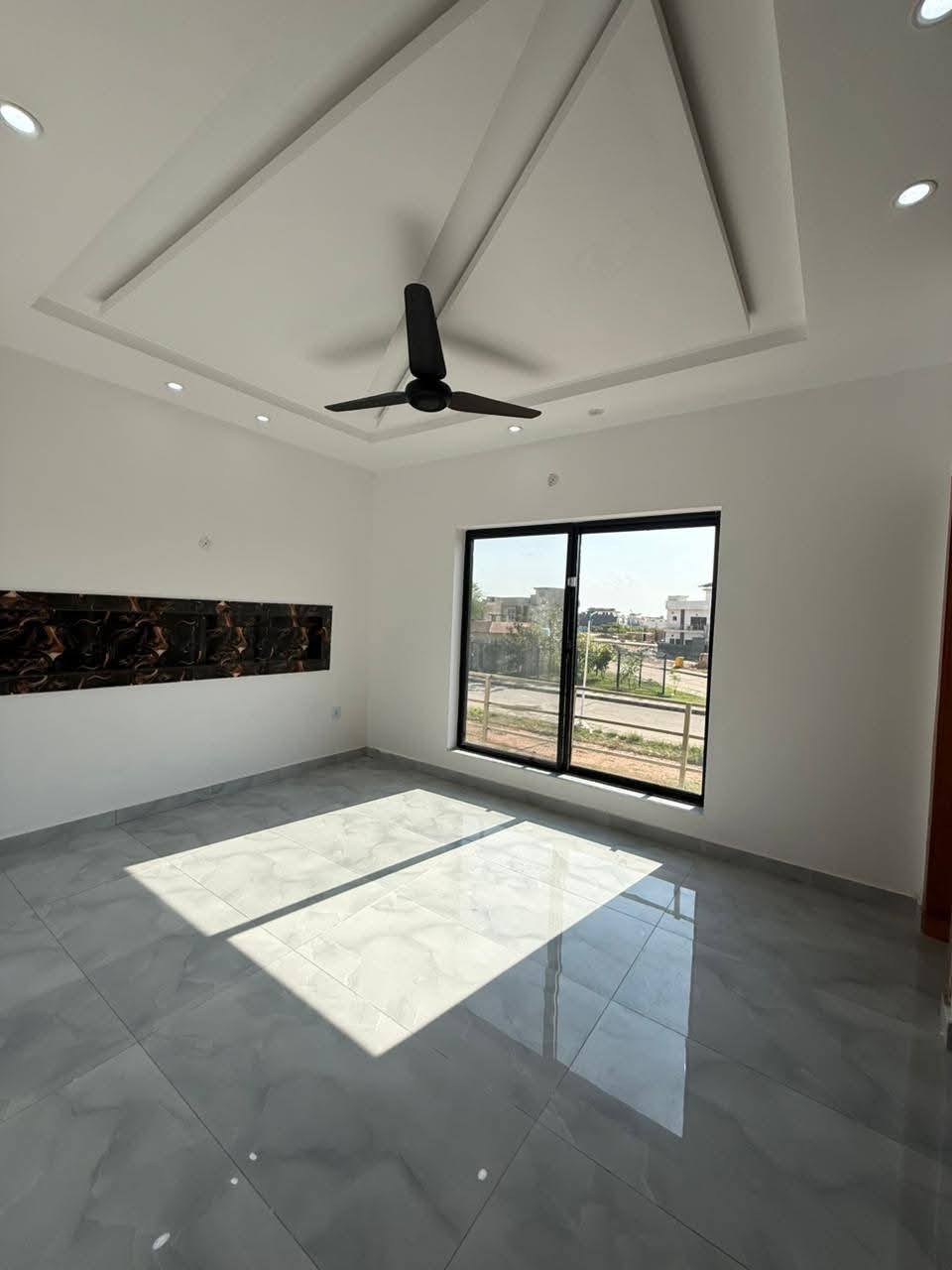 668484669_988417997472112_1064920193167990634_n