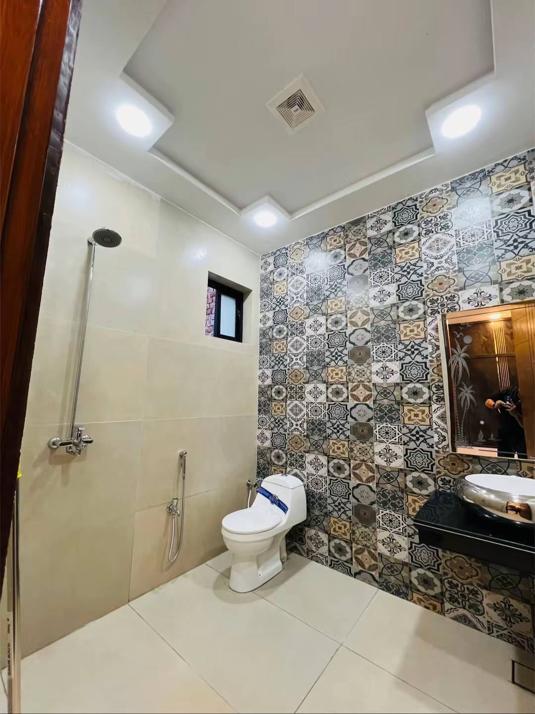 668485962_1273416564947021_5055905041871472442_n