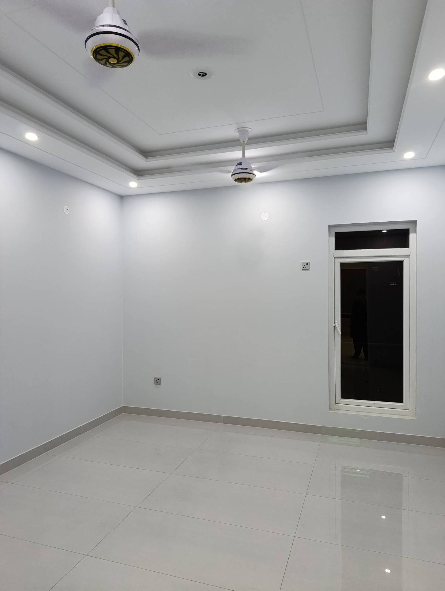 668541914_959342376451053_3801187326975116143_n