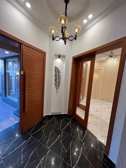 668546006_988440237469888_8617059188607175502_n