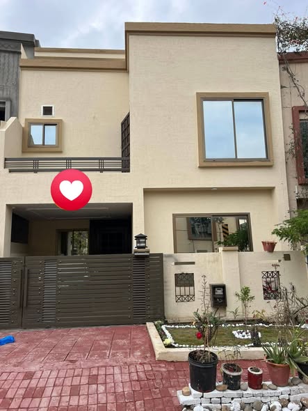 668574331_989256634054915_7871761982111668622_n