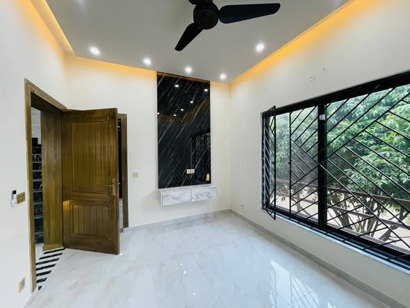 668587845_974929291725403_5578766777258246505_n