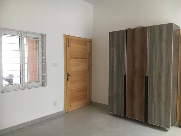 669989496_2439122686533557_32877629024715556_n